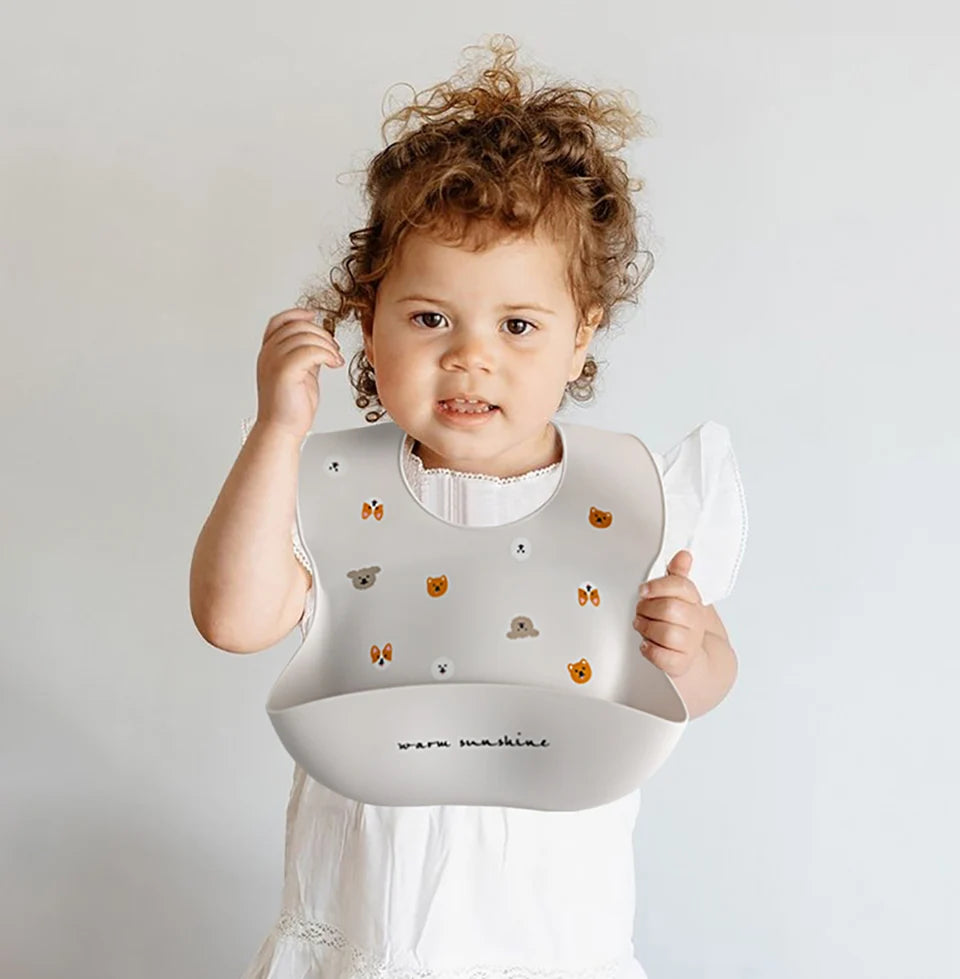 Silicone Bib with Spill-Proof Pocket